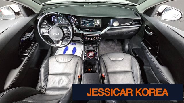 2022 Kia Niro EV - Thumbnail 3