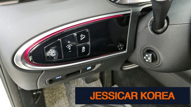 2021 Genesis GV70 - Thumbnail 8