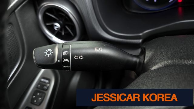 2021 Hyundai The New Kona - Thumbnail 12