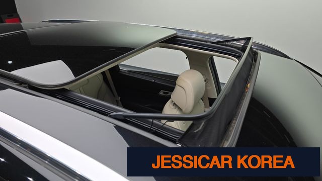 2021 Genesis GV80 - Thumbnail 12