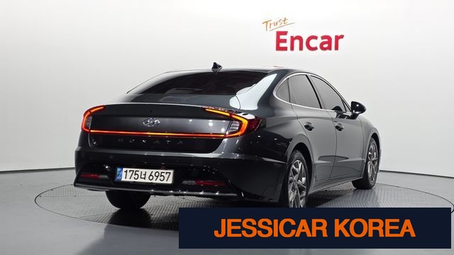 2022 Hyundai Sonata (DN8) - Thumbnail 14