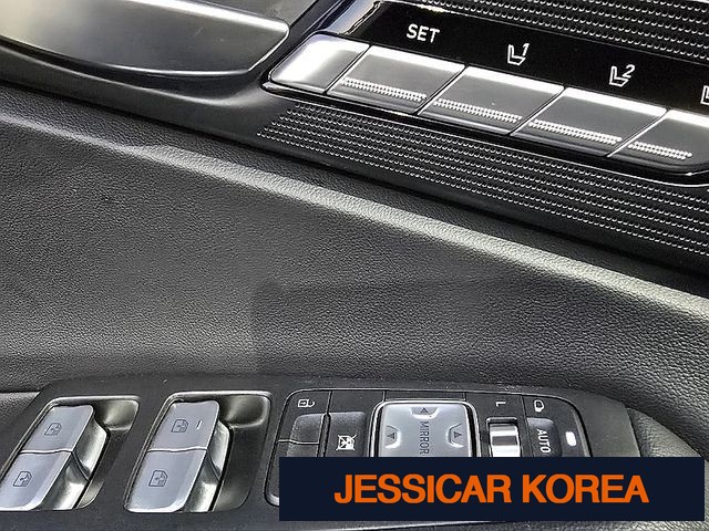 2018 Genesis EQ900 - Thumbnail 8
