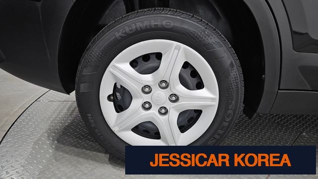 2023 Kia Seltos - Thumbnail 10