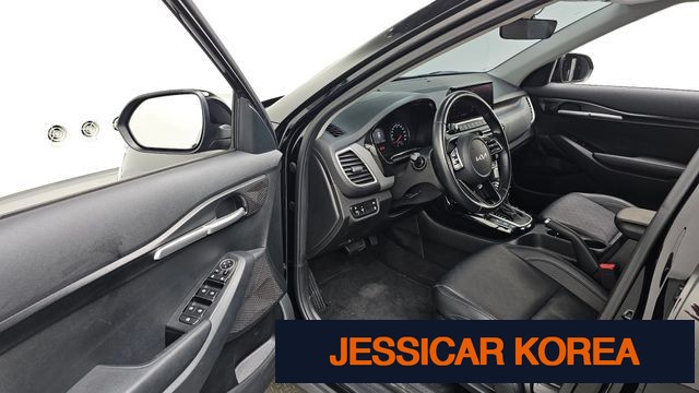 2023 Kia Seltos - Thumbnail 2
