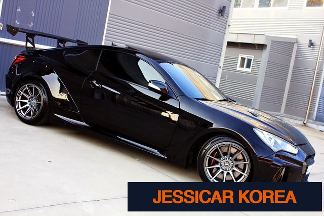 2010 Hyundai Genesis Coupe - Thumbnail 10