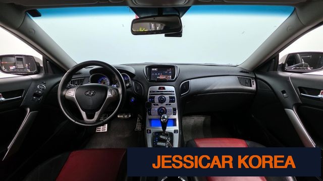 2010 Hyundai Genesis Coupe - Thumbnail 20