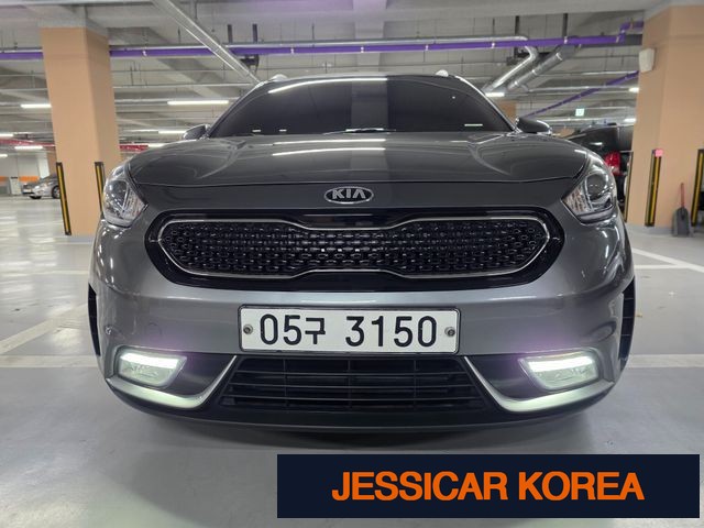 2018 Kia Niro - Thumbnail 9