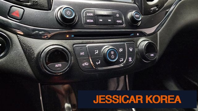 2016 Chevrolet Impala - Thumbnail 11