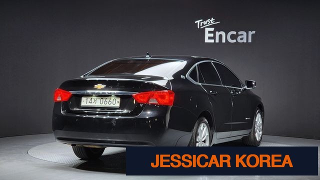 2016 Chevrolet Impala - Thumbnail 12