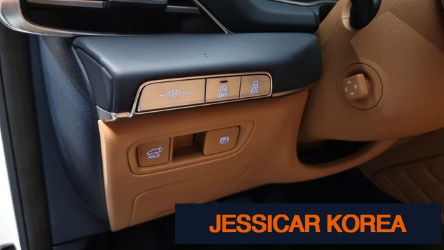 2022 Genesis GV80 - Thumbnail 4