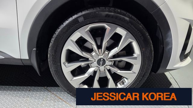2022 Kia Sorento 4th Gen - Thumbnail 6