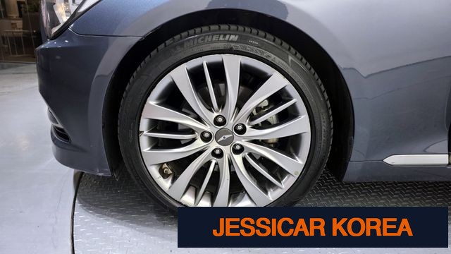 2016 Hyundai Genesis DH - Thumbnail 4