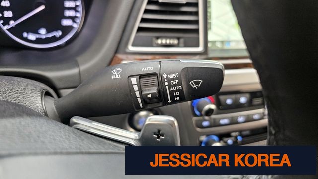 2016 Hyundai Genesis DH - Thumbnail 13