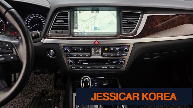 2016 Hyundai Genesis DH - Thumbnail 18