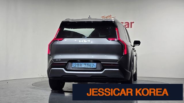 2024 Kia EV9 - Thumbnail 15