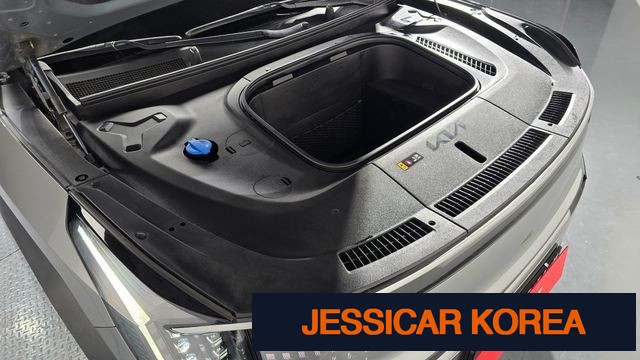 2024 Kia EV9 - Thumbnail 16