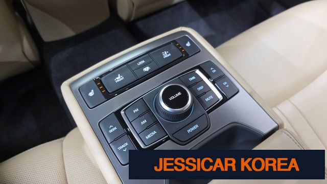 2016 Hyundai Genesis DH - Thumbnail 5
