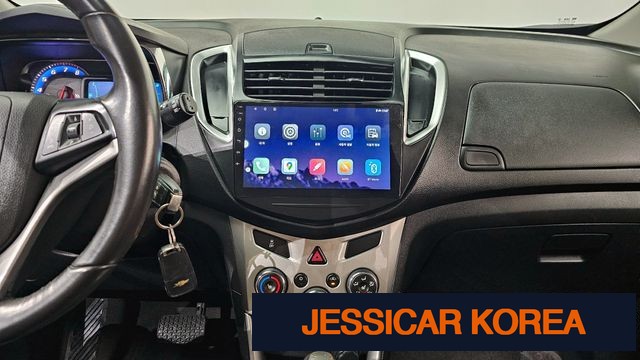 2015 Chevrolet Trax - Thumbnail 2