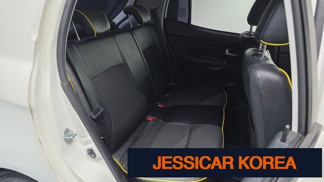 2010 Kia New Morning - Thumbnail 17