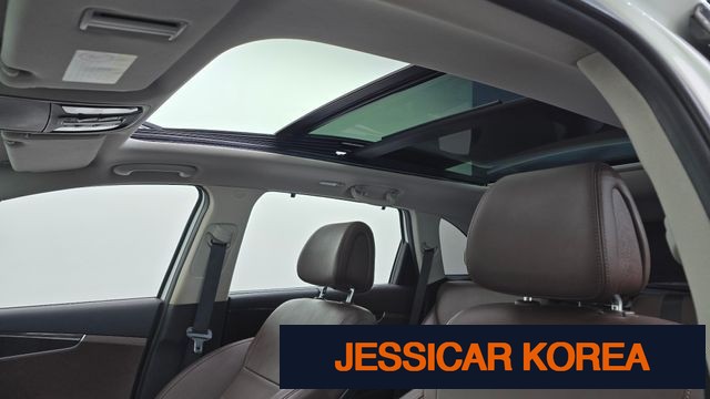 2015 Kia All New Sorento - Thumbnail 11