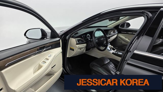2021 Genesis G90 - Thumbnail 2