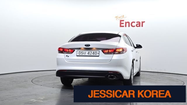 2017 Kia K5 2nd generation - Thumbnail 7