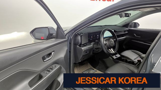 2023 Hyundai Kona Hybrid (SX2) - Thumbnail 12