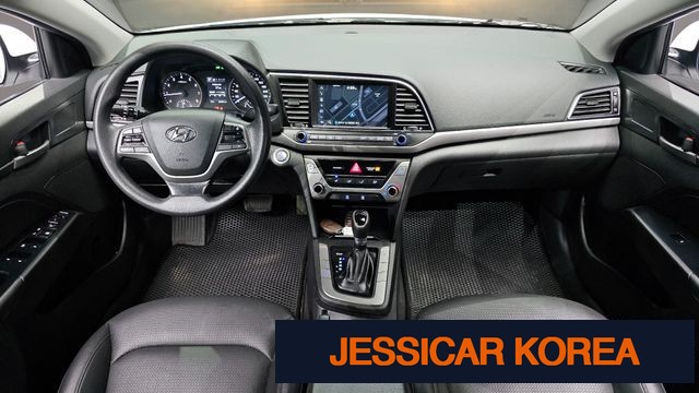 2018 Hyundai Avante AD - Thumbnail 12