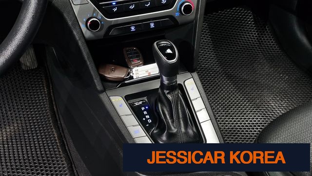 2018 Hyundai Avante AD - Thumbnail 14
