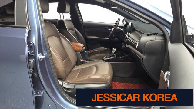 2021 Kia All new K3 - Thumbnail 11
