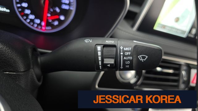 2019 Genesis G70 - Thumbnail 13