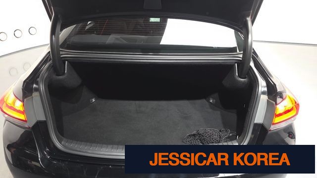 2014 Hyundai Genesis DH - Thumbnail 13