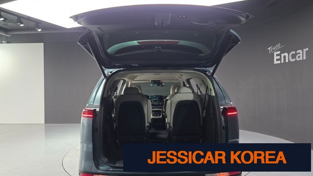 2021 Kia Carnival 4th Gen - Thumbnail 18
