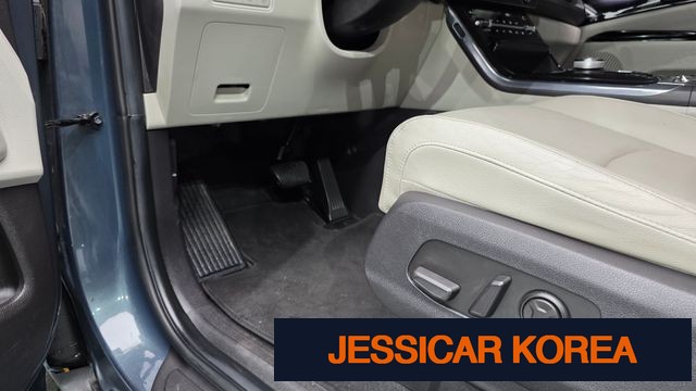 2021 Kia Carnival 4th Gen - Thumbnail 20