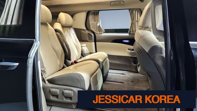 2023 Kia Carnival 4th Gen - Thumbnail 9