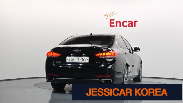 2014 Hyundai Genesis DH - Thumbnail 4
