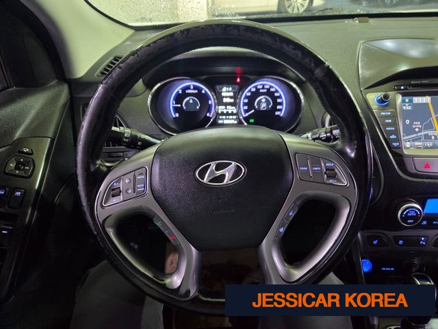 2014 Hyundai new tucson ix - Thumbnail 2