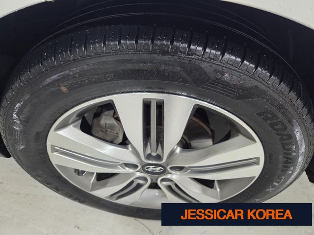 2014 Hyundai new tucson ix - Thumbnail 6