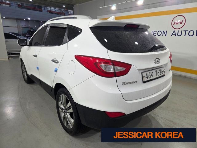 2014 Hyundai new tucson ix - Thumbnail 10