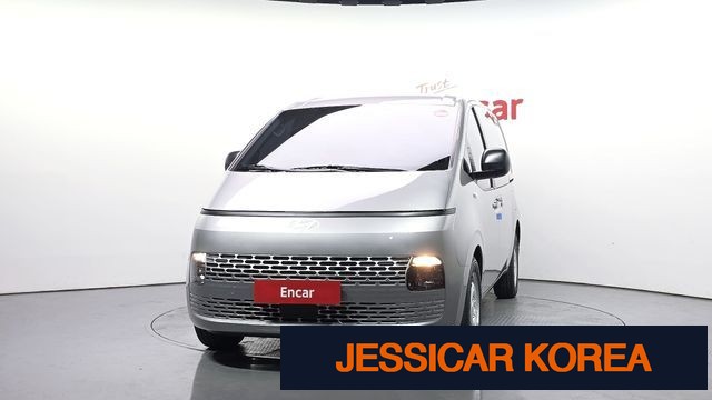 2025 Hyundai Staria - Thumbnail 11