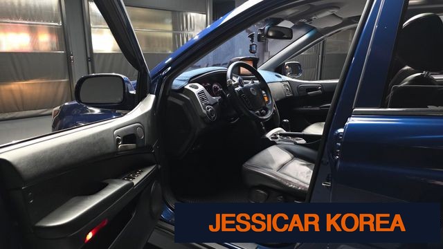 2014 KG Mobility Korando Sports - Thumbnail 2
