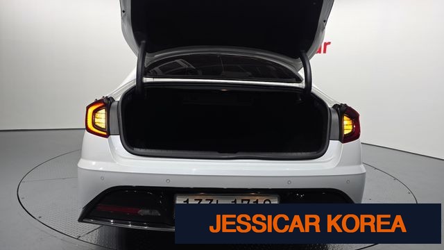 2022 Hyundai Sonata (DN8) - Thumbnail 19
