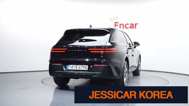2023 Genesis GV70 - Thumbnail 2