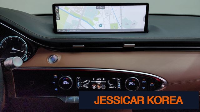 2023 Genesis GV70 - Thumbnail 5