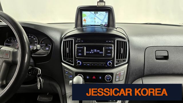 2016 Hyundai Grand Starex - Thumbnail 4