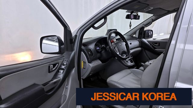 2016 Hyundai Grand Starex - Thumbnail 16