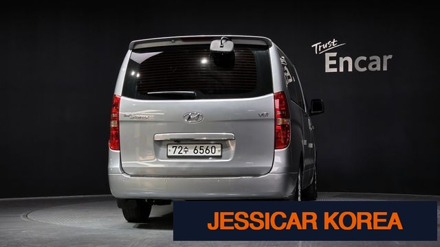 2016 Hyundai Grand Starex - Thumbnail 18