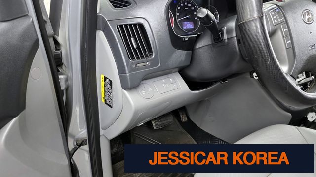 2016 Hyundai Grand Starex - Thumbnail 19