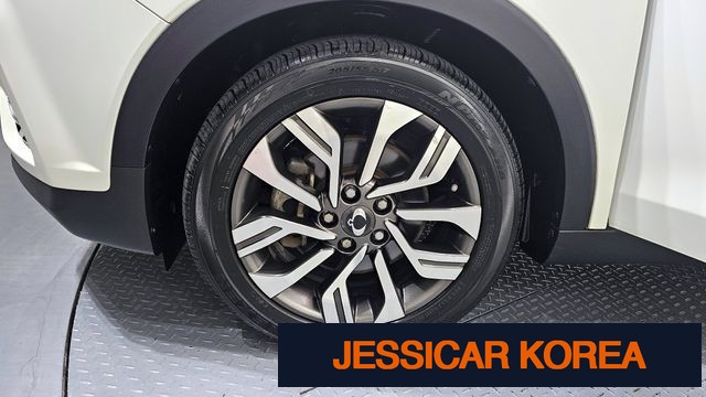 2019 KG Mobility tivoli armor - Thumbnail 11