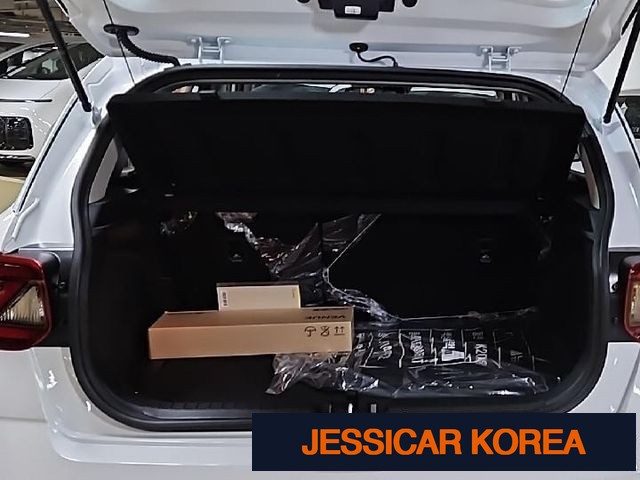 2026 Hyundai Venue - Thumbnail 6